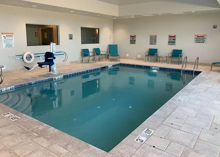 La Quinta & By Wyndham Petrified Forest Hotel 3*