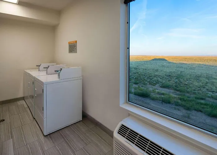 Hotel La Quinta & By Wyndham Petrified Forest 3*
