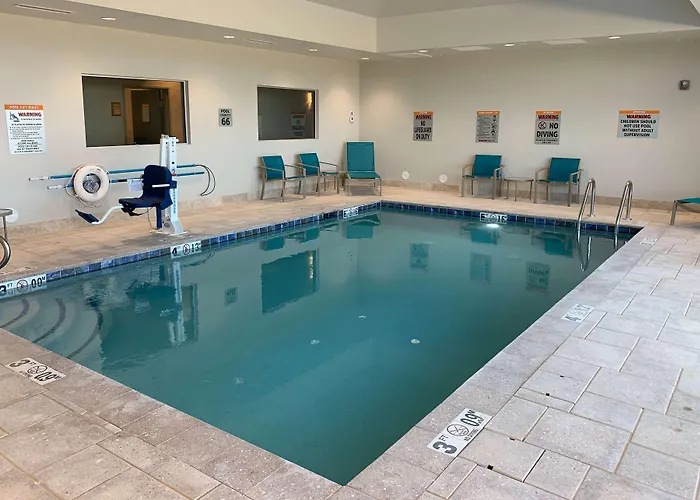 La Quinta & By Wyndham Petrified Forest Hotel