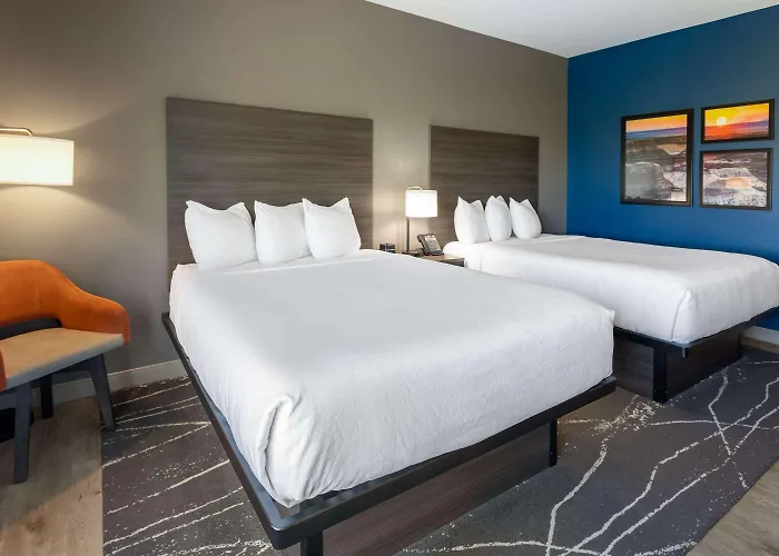 Hotel La Quinta & By Wyndham Petrified Forest 3*